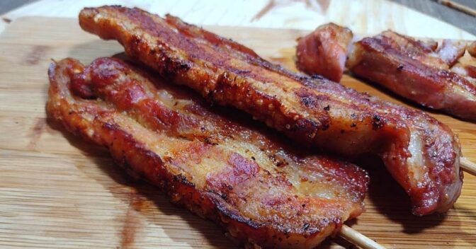 Carnes: Espetinho Panceta Crocante Suculento Fácil Delicioso