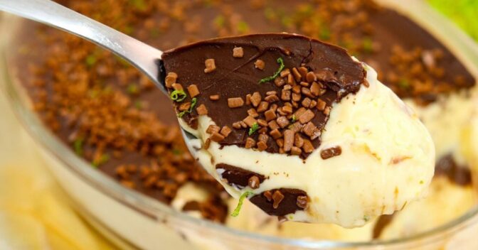 Sobremesas: Essa Mousse de Limão com Chocolate Vai Te Surpreender