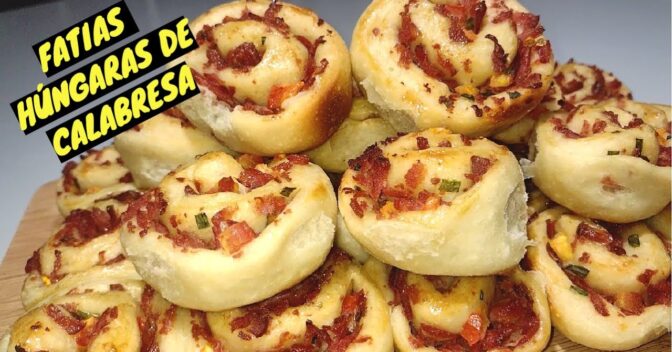 Lanche: Fatias Húngaras Salgadas de Calabresa Fáceis e Fofinhas