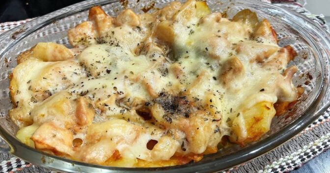 Aves: Frango com Batatas Assadas Maravilhoso
