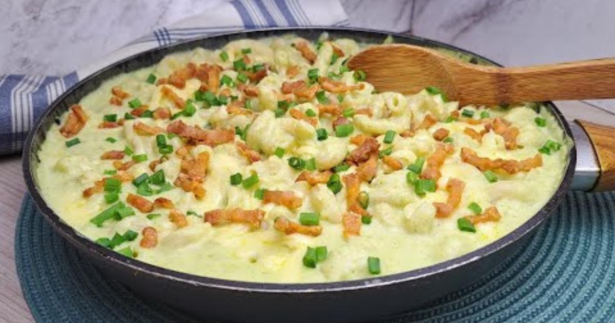 Receita cremosa, fácil e deliciosa com brócolis e batata....
