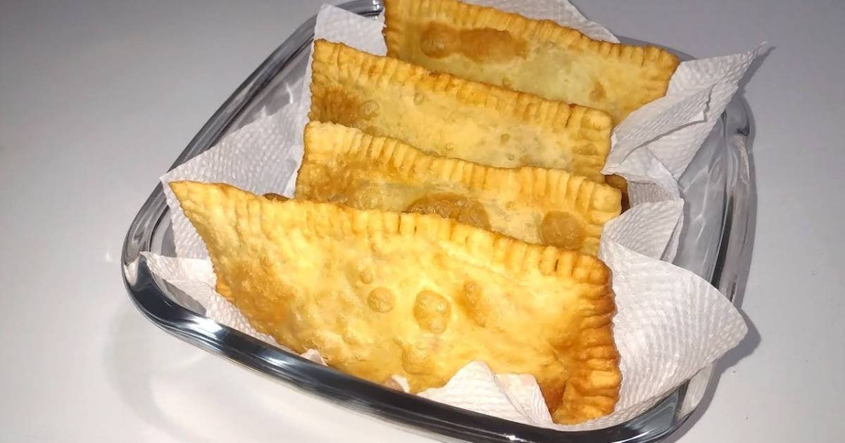 Pastel Caseiro Crocante Sequinho Delicioso é uma receita simples e perfeita para recheios variados, crocante...