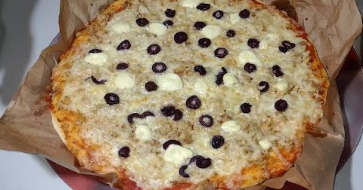 Pizza Caseira Frango Requeijão Família Deliciosa é simples, saborosa e perfeita para o jantar ou...