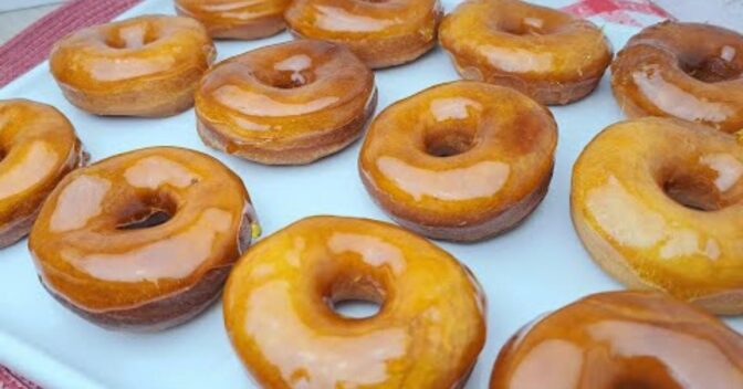 Especiais: Receita de Rosquinha Frita Caramelizada Fofinha e Crocante de Padaria