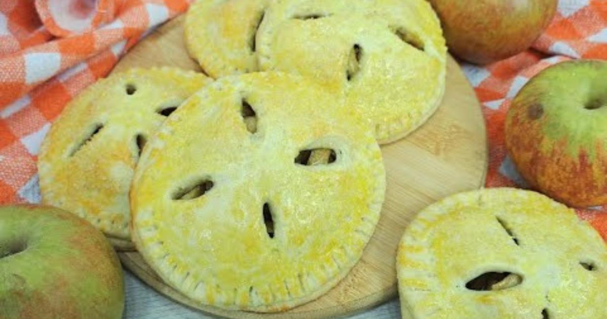 Receita Incrível de Tortinhas de Maçã com Massa Que Derrete na Boca