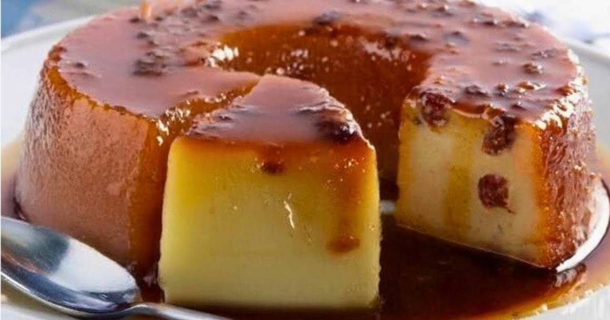 Aprenda a preparar um delicioso pudim de pão com banana e passas, aproveitando ingredientes simples...