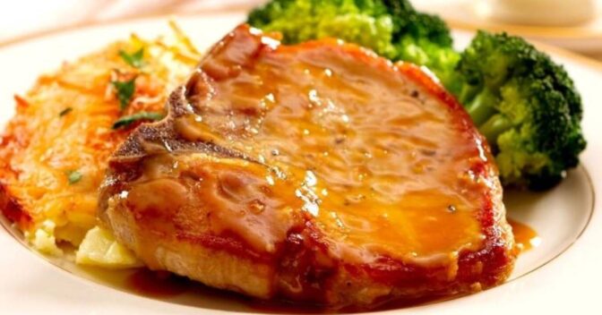 Carnes: Bisteca Suína Assada com Tempero Especial de Forno