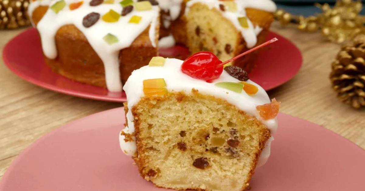 Bolotone de Natal com frutas e uvas passas é a receita perfeita para deixar sua...