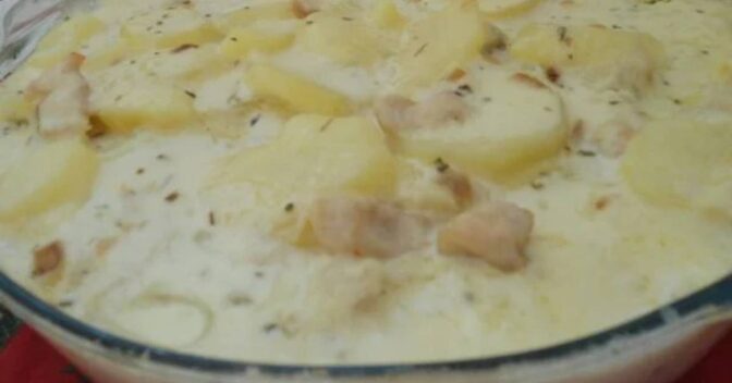 Aves: Frango Cremoso com Batata e Mussarela