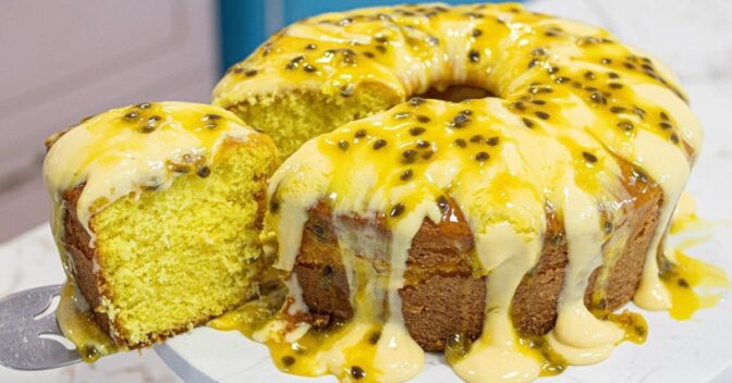 Bolos: O Melhor Bolo de Maracujá Cremoso da Vida