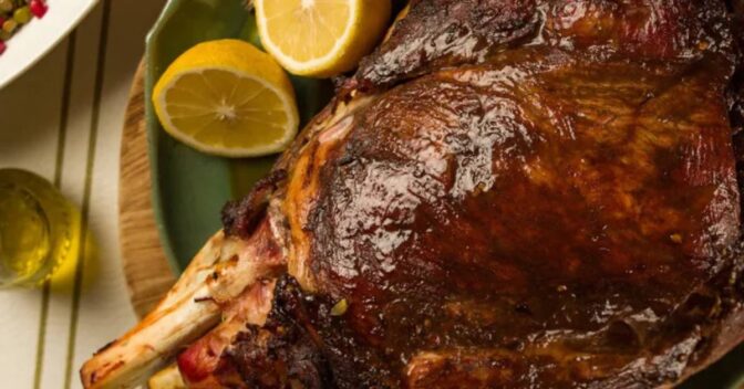 Carnes: Pernil ao Molho Barbecue Suculento com Tempero Seco