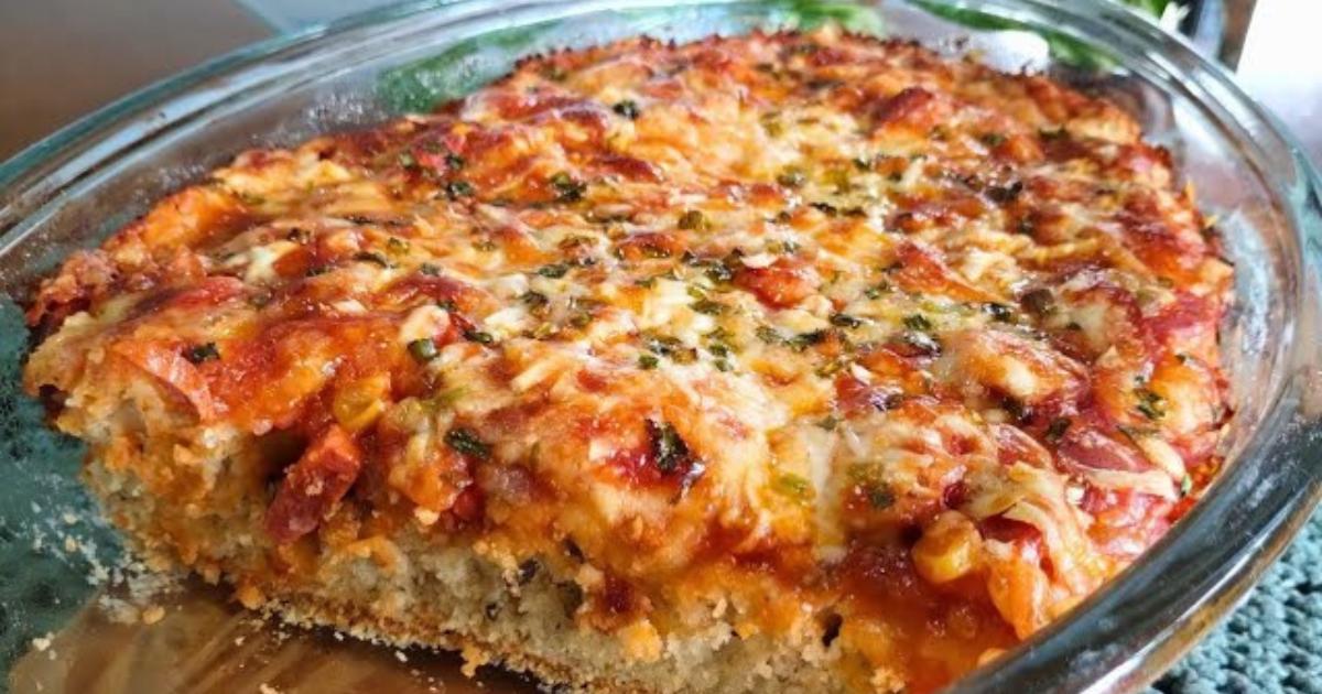 Lanche de forno fácil, barato e com recheio cremoso de salsicha....