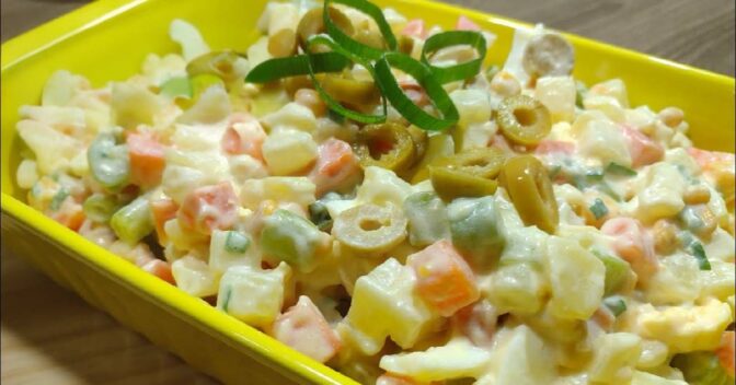 Saladas: Salada de Batata com Maionese Bem Cremosa