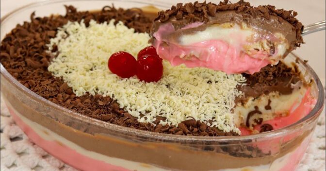 Sobremesas: São Três Sabores em Uma Só Sobremesa