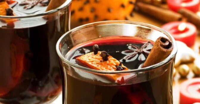 Bebidas: Vinho Quente Tradicional com Canela e Gengibre