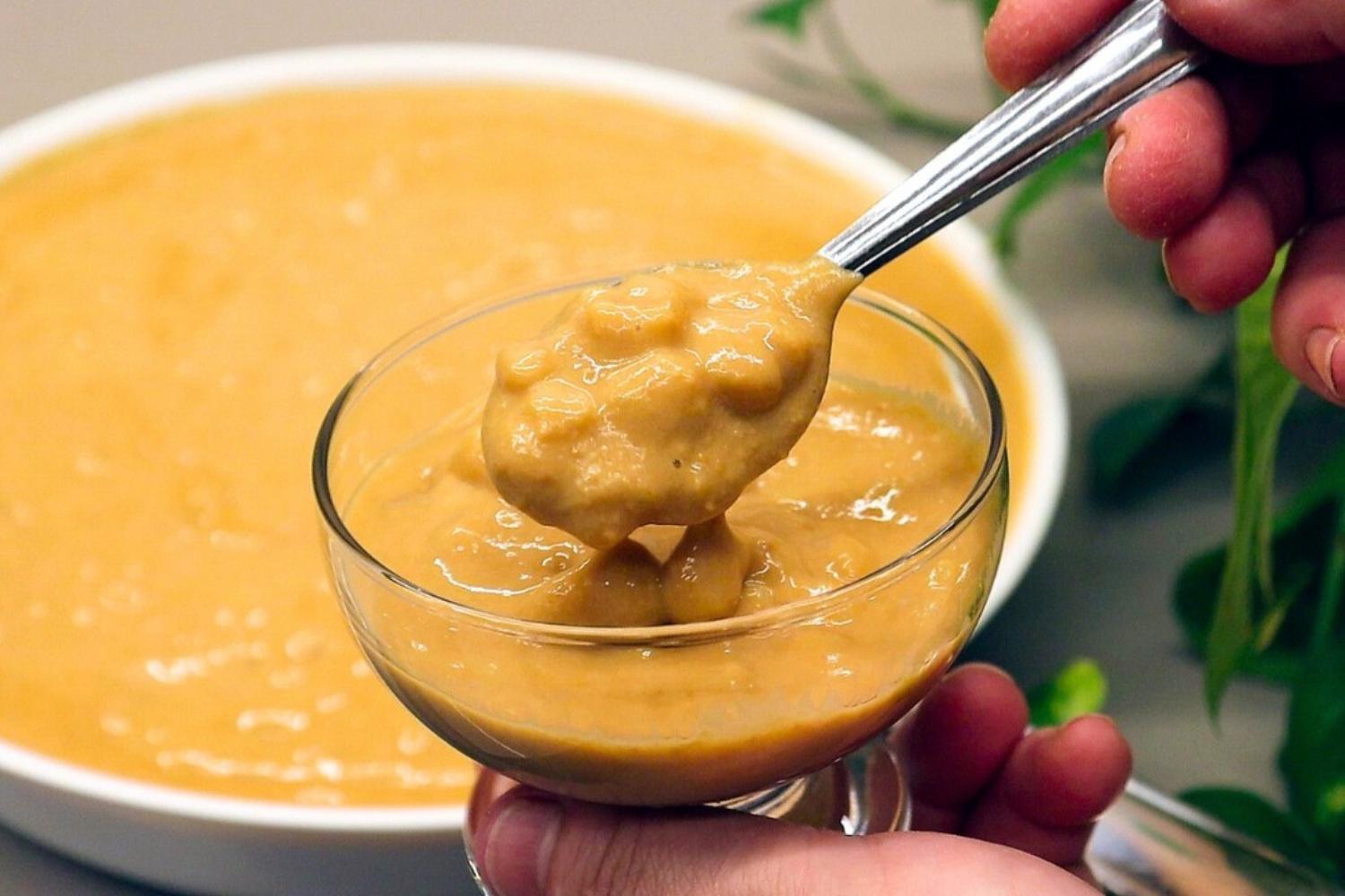Receita de canjica cremosa com doce de leite, perfeita para festa junina....
