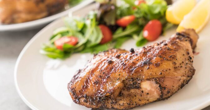 Aves: Coxas de Frango Assadas Muito Saborosas