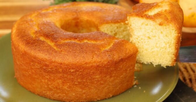 Bolos: Incrível Bolo de Laranja Fofinho com Poucos Ingredientes