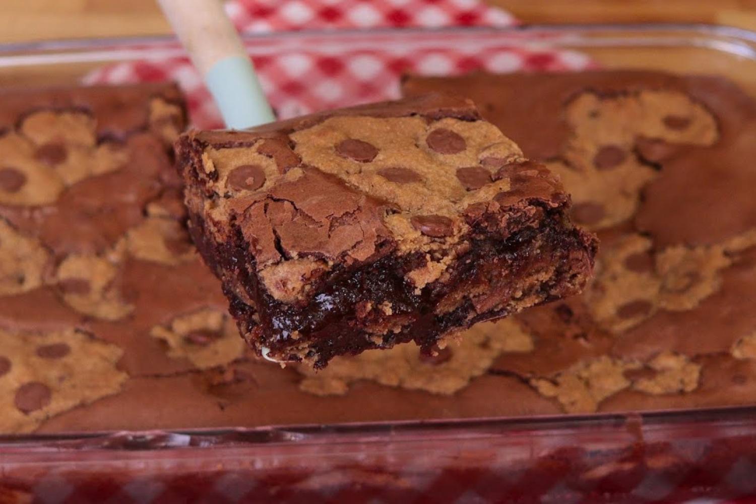 Brownie cremoso + cookie crocante = sucesso garantido....