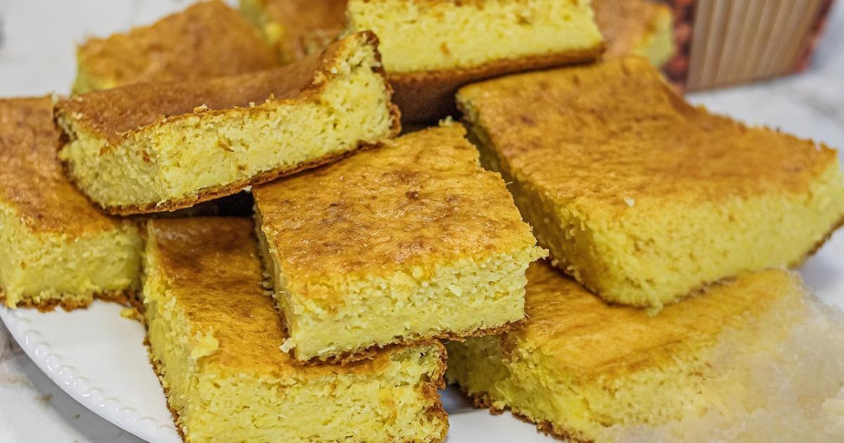 Receita rápida e cremosa de bolo de milho com gosto de pamonha....
