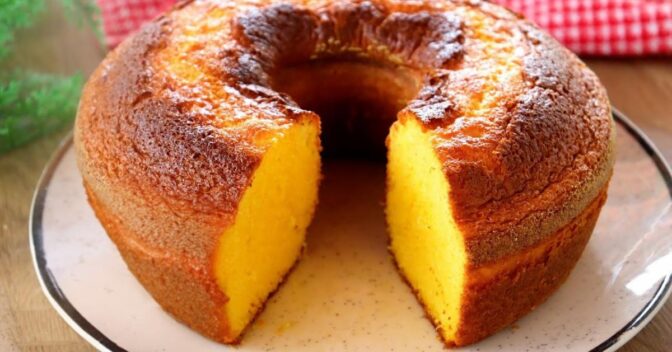 Bolos: Receita de Bolo 5 Copos de Milho Que Derrete na Boca